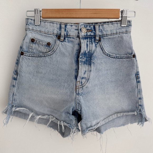 Zara Pants - Zara high rise denim cutoff shorts
